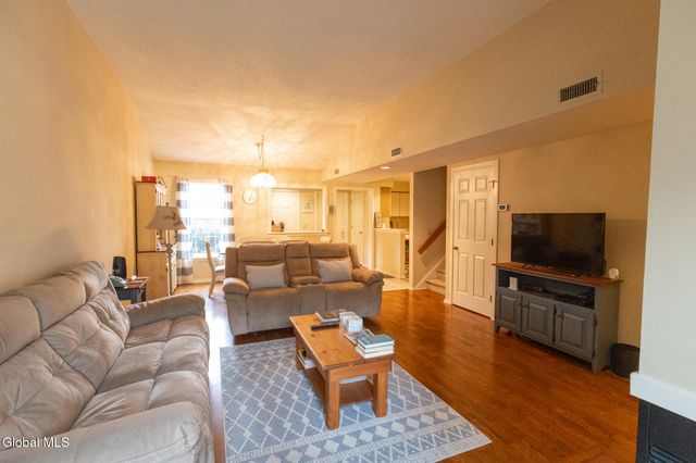 7 Prospect Street C17, Lake George, NY 12845
