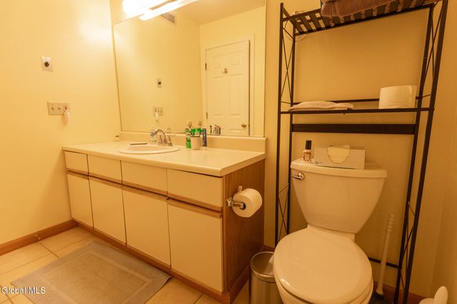 7 Prospect Street C17, Lake George, NY 12845