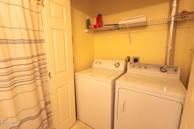 7 Prospect Street C17, Lake George, NY 12845