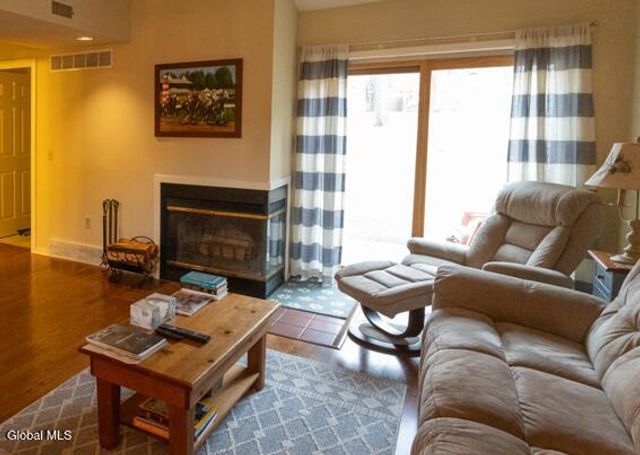 7 Prospect Street C17, Lake George, NY 12845