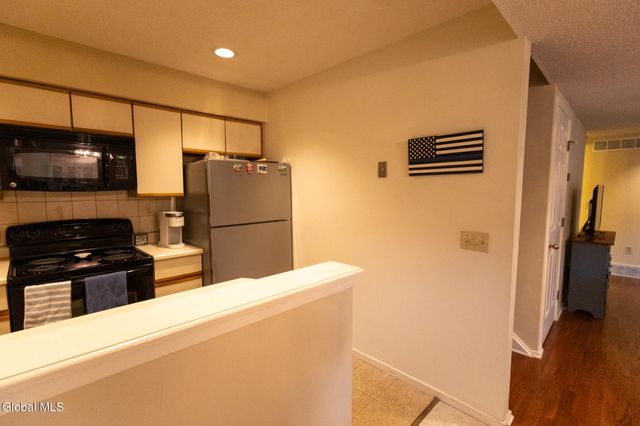 7 Prospect Street C17, Lake George, NY 12845