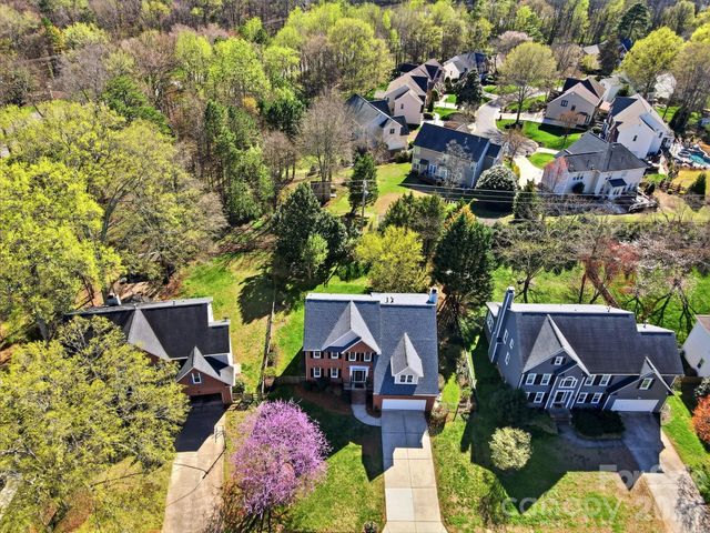 1108 Foxfield Road, Waxhaw, NC 28173