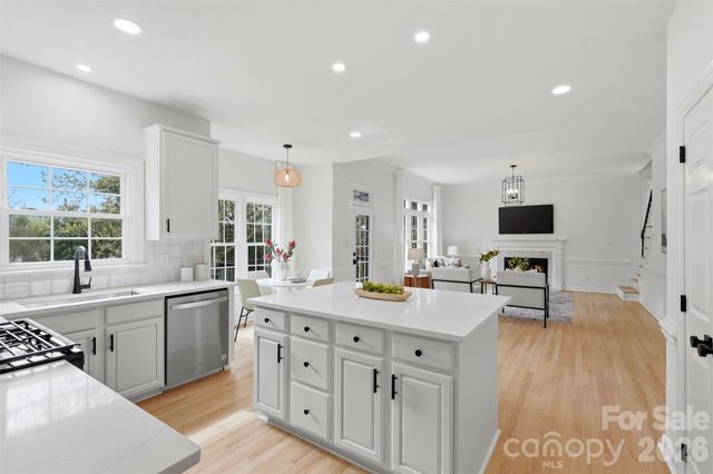 1108 Foxfield Road, Waxhaw, NC 28173