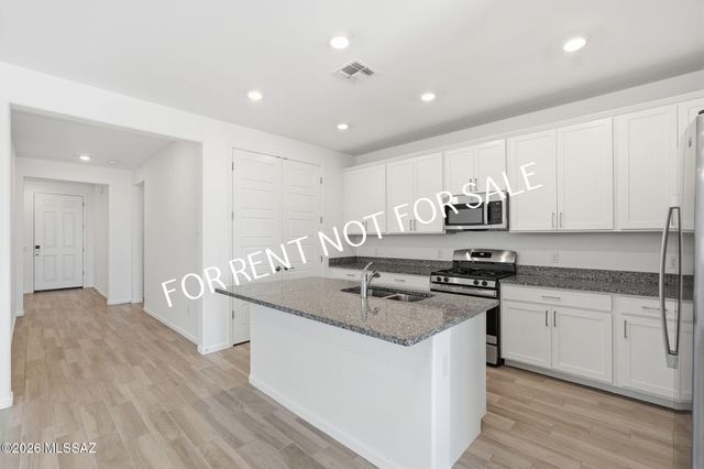 13142 E Cembeline Lane, Tucson, AZ 85747