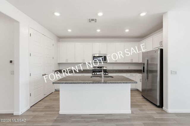 13142 E Cembeline Lane, Tucson, AZ 85747