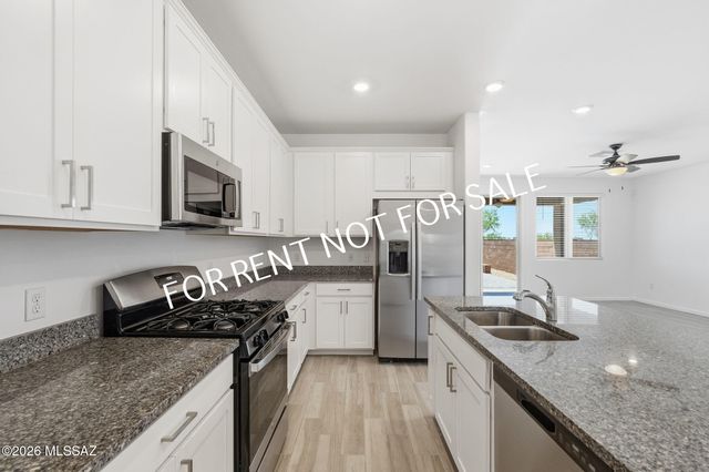 13142 E Cembeline Lane, Tucson, AZ 85747