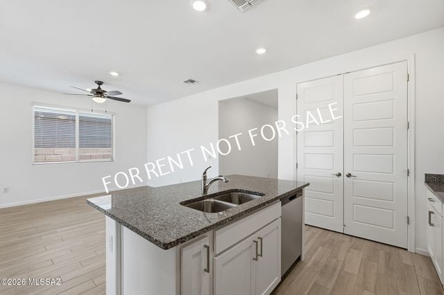 13142 E Cembeline Lane, Tucson, AZ 85747