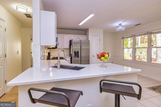 514 Clearwater Cove, Peachtree City, GA 30269