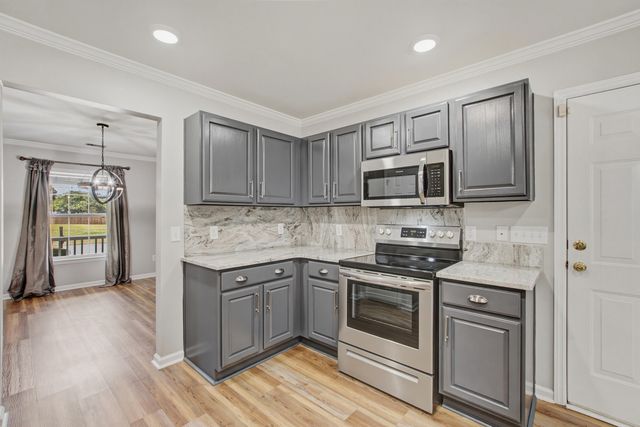 214 Eagle Ridge Road, Summerville, SC 29485