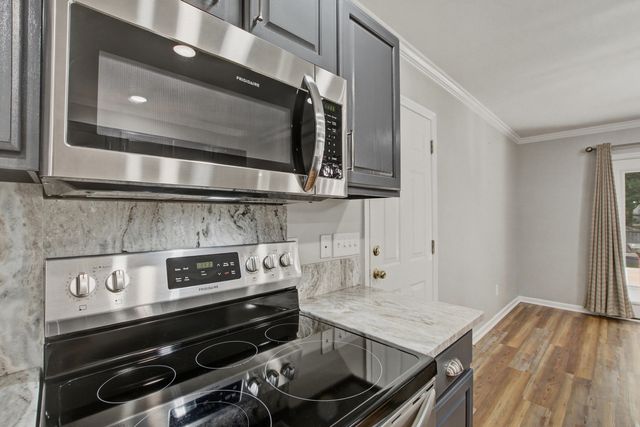 214 Eagle Ridge Road, Summerville, SC 29485