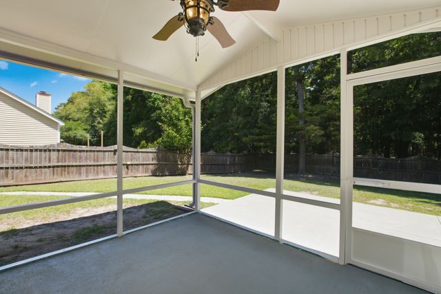 214 Eagle Ridge Road, Summerville, SC 29485