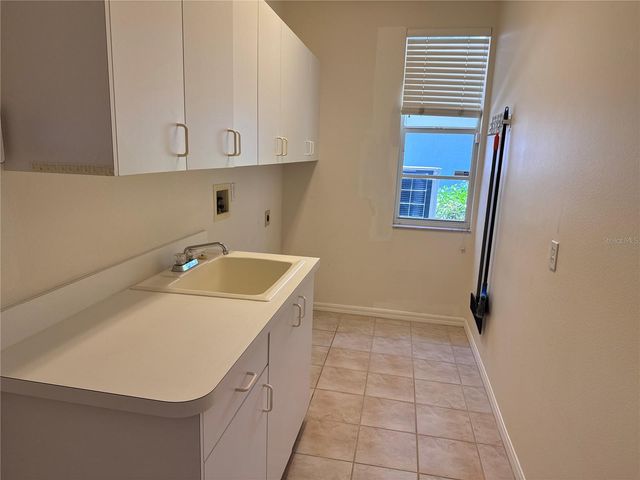 1230 BERKSHIRE LANE, Tarpon Springs, FL 34688