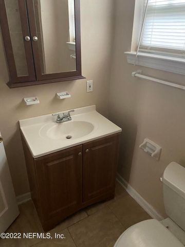 2158 SPRING PARK Road, Jacksonville, FL 32207