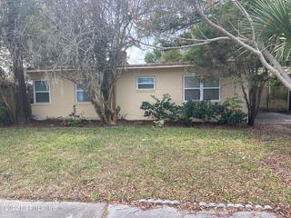 2158 SPRING PARK Road, Jacksonville, FL 32207