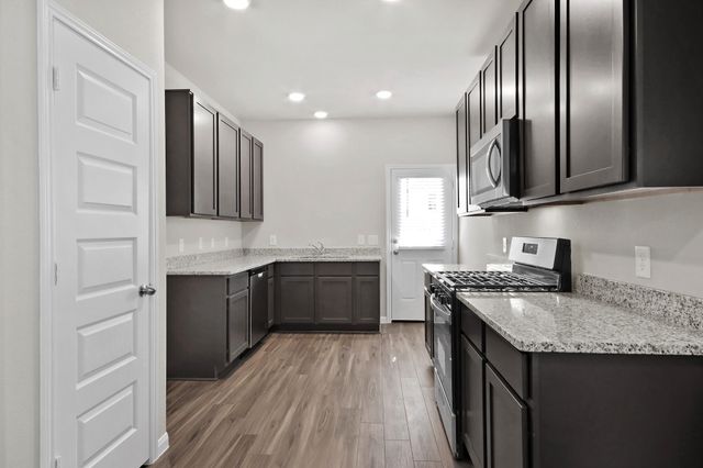 2469 Carp Drive, Conroe, TX 77384