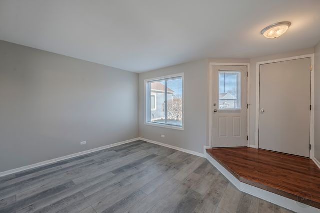 2722 Wilshire Court 2722, Aurora, IL 60502