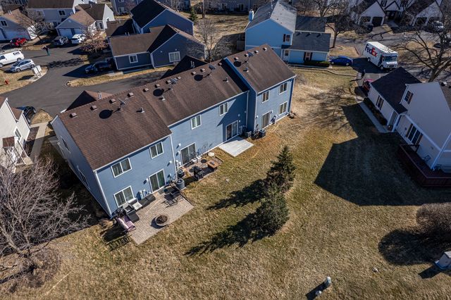 2722 Wilshire Court 2722, Aurora, IL 60502