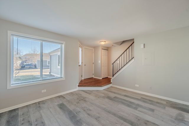 2722 Wilshire Court 2722, Aurora, IL 60502