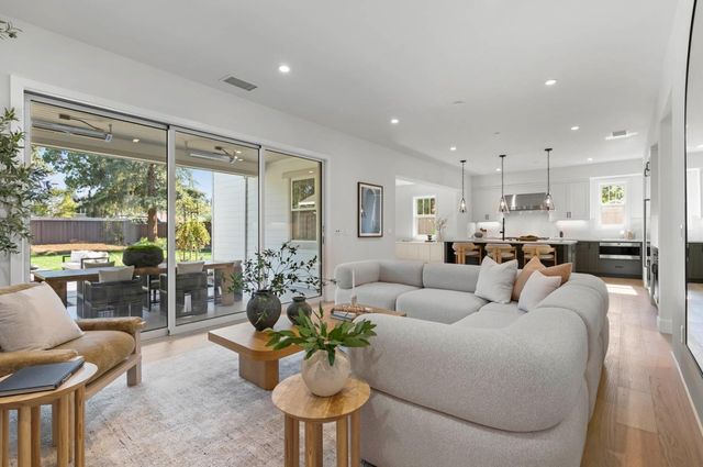 860 Asbury Street, San Jose, CA 95126