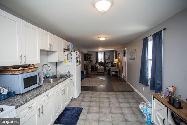 427 CHURCH, Williamstown, NJ 08094