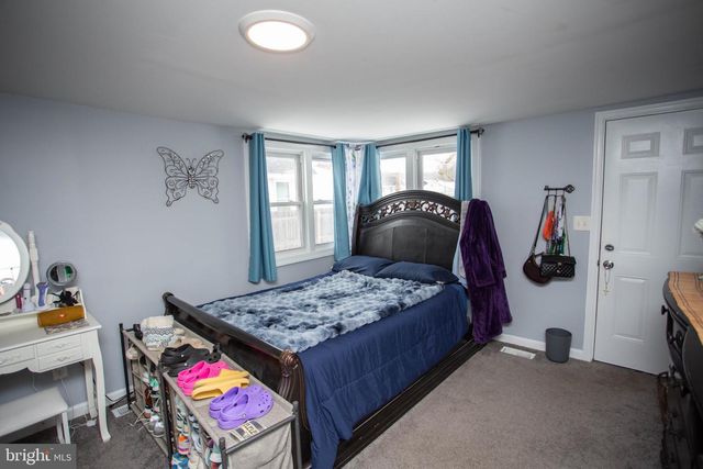427 CHURCH, Williamstown, NJ 08094
