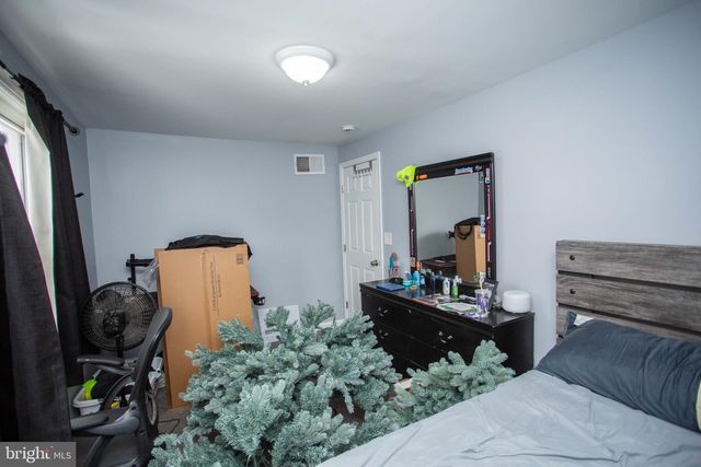 427 CHURCH, Williamstown, NJ 08094