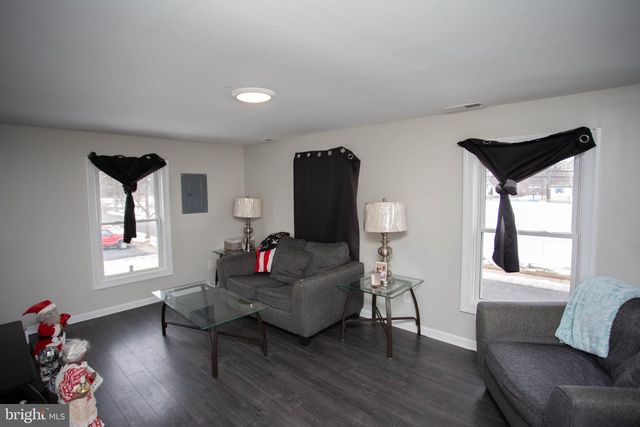 427 CHURCH, Williamstown, NJ 08094