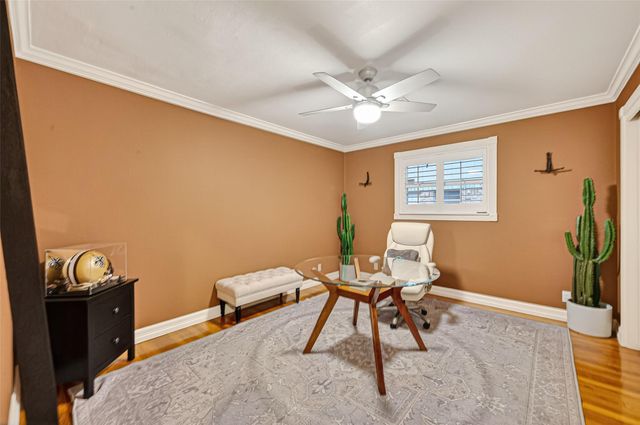 9606 Winsome Lane, Houston, TX 77063