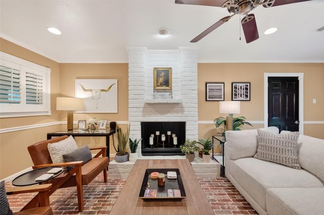 9606 Winsome Lane, Houston, TX 77063