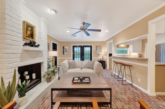 9606 Winsome Lane, Houston, TX 77063