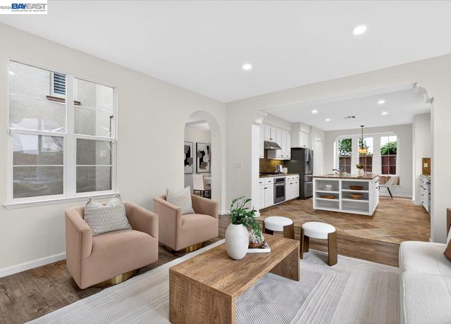 8148 Briar Oaks Dr, San Ramon, CA 94582