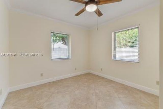 2016 NE 14th Ct 1, Fort Lauderdale, FL 33304
