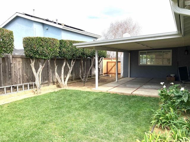 6152 Branting, San Diego, CA 92122