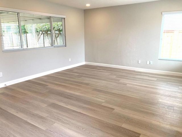 6152 Branting, San Diego, CA 92122