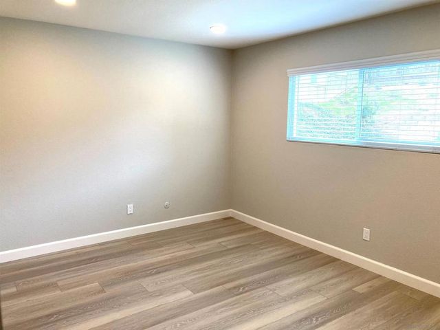 6152 Branting, San Diego, CA 92122