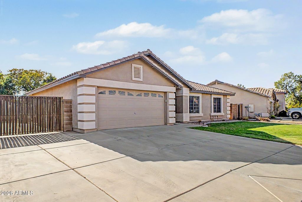 2228 S Banning Street, Gilbert, AZ 85295 — photo 3