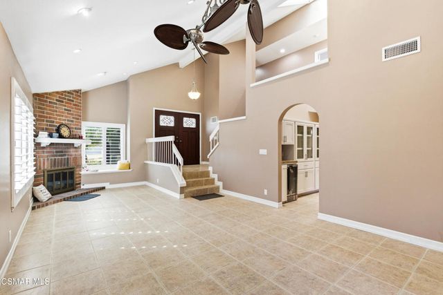 2058 Coleman Court, Simi Valley, CA 93063