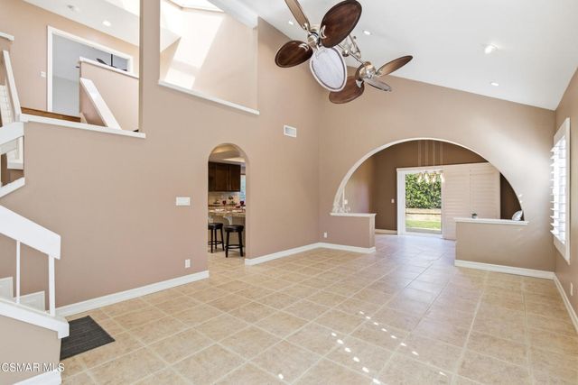 2058 Coleman Court, Simi Valley, CA 93063