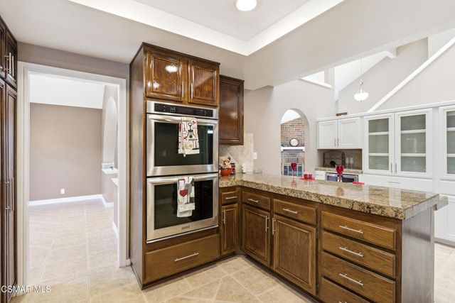 2058 Coleman Court, Simi Valley, CA 93063