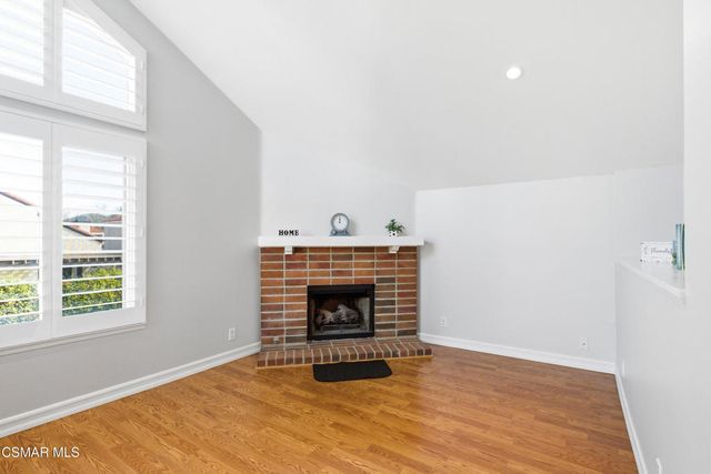 2058 Coleman Court, Simi Valley, CA 93063