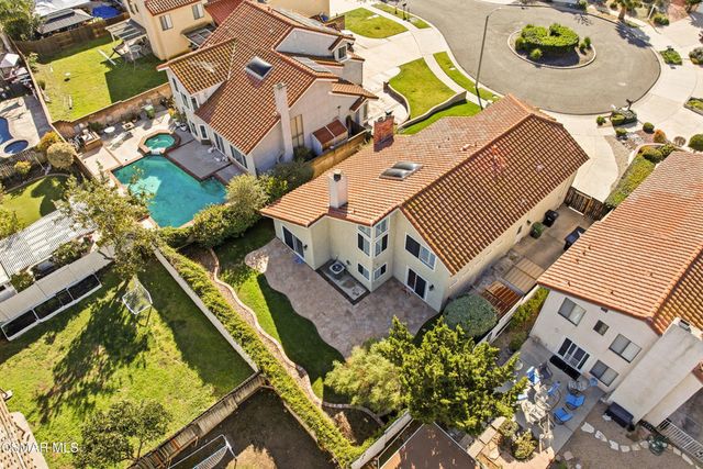 2058 Coleman Court, Simi Valley, CA 93063