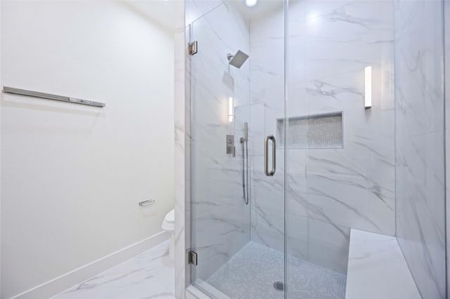 5222 Gold Street, Houston, TX 77026