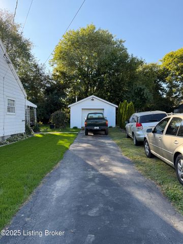 183 Eastview Cir, Shelbyville, KY 40065