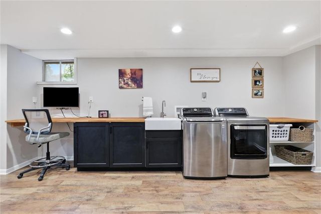 414 Kingsley Avenue, Liberty, MO 64068