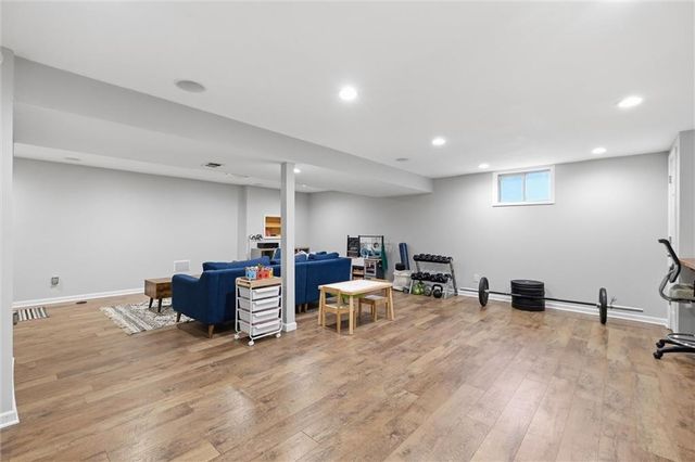 414 Kingsley Avenue, Liberty, MO 64068