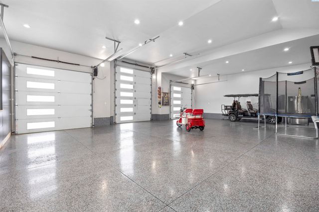 33812 Cantera Street, Kennewick, WA 99338