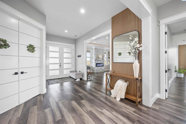 33812 Cantera Street, Kennewick, WA 99338