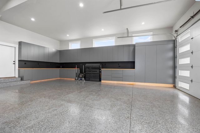 33812 Cantera Street, Kennewick, WA 99338