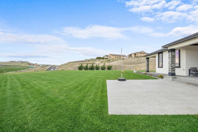 33812 Cantera Street, Kennewick, WA 99338