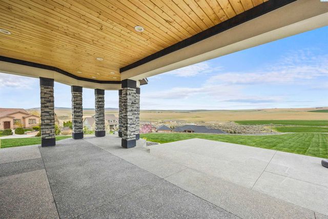 33812 Cantera Street, Kennewick, WA 99338